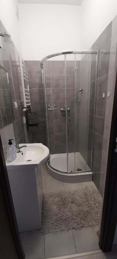 Ali 3 Apartment